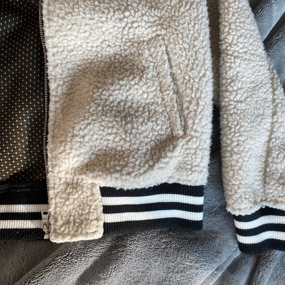 Urban Outfitters Sherpa Bomber Varsity Jacket - Picture 3 of 4